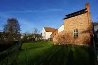 Garten mit Scheune + Tabakhaus